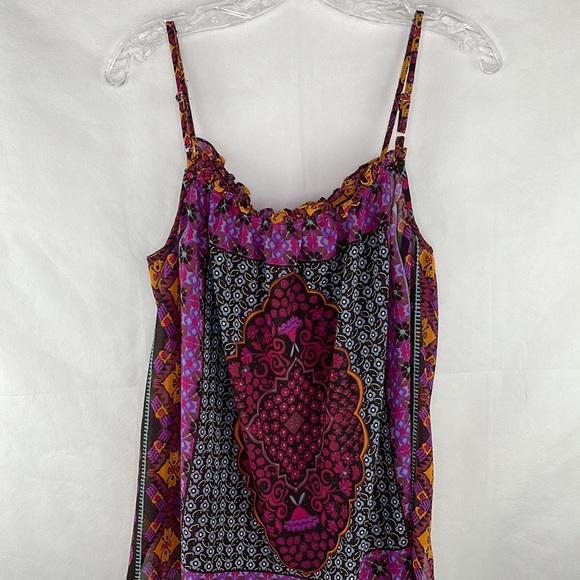 BeachLunchLounge Camisole Tunic Top - Picture 7 of 8